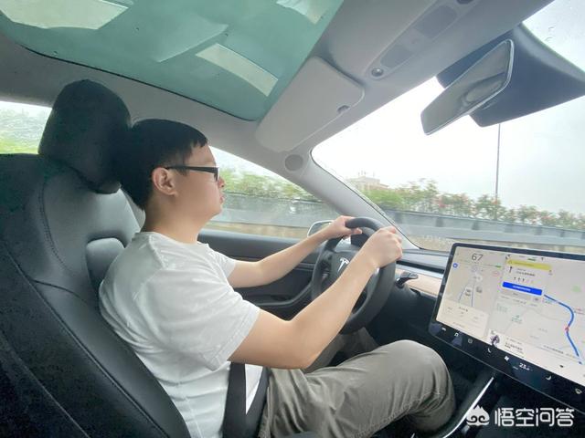 特斯拉Model3长续航与标续如何取舍特斯拉Model？