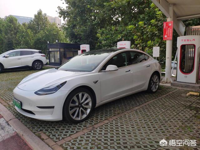 特斯拉Model3长续航与标续如何取舍特斯拉Model？