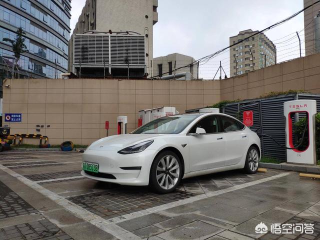 特斯拉Model3长续航与标续如何取舍特斯拉Model？