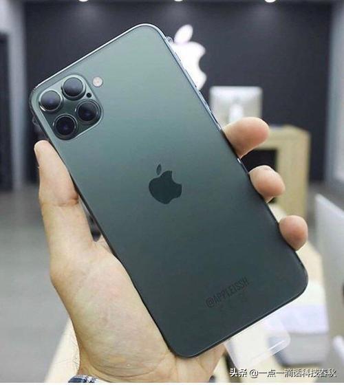 iPhone 12和华为Mate 40哪个更值得购买iPhone 12？